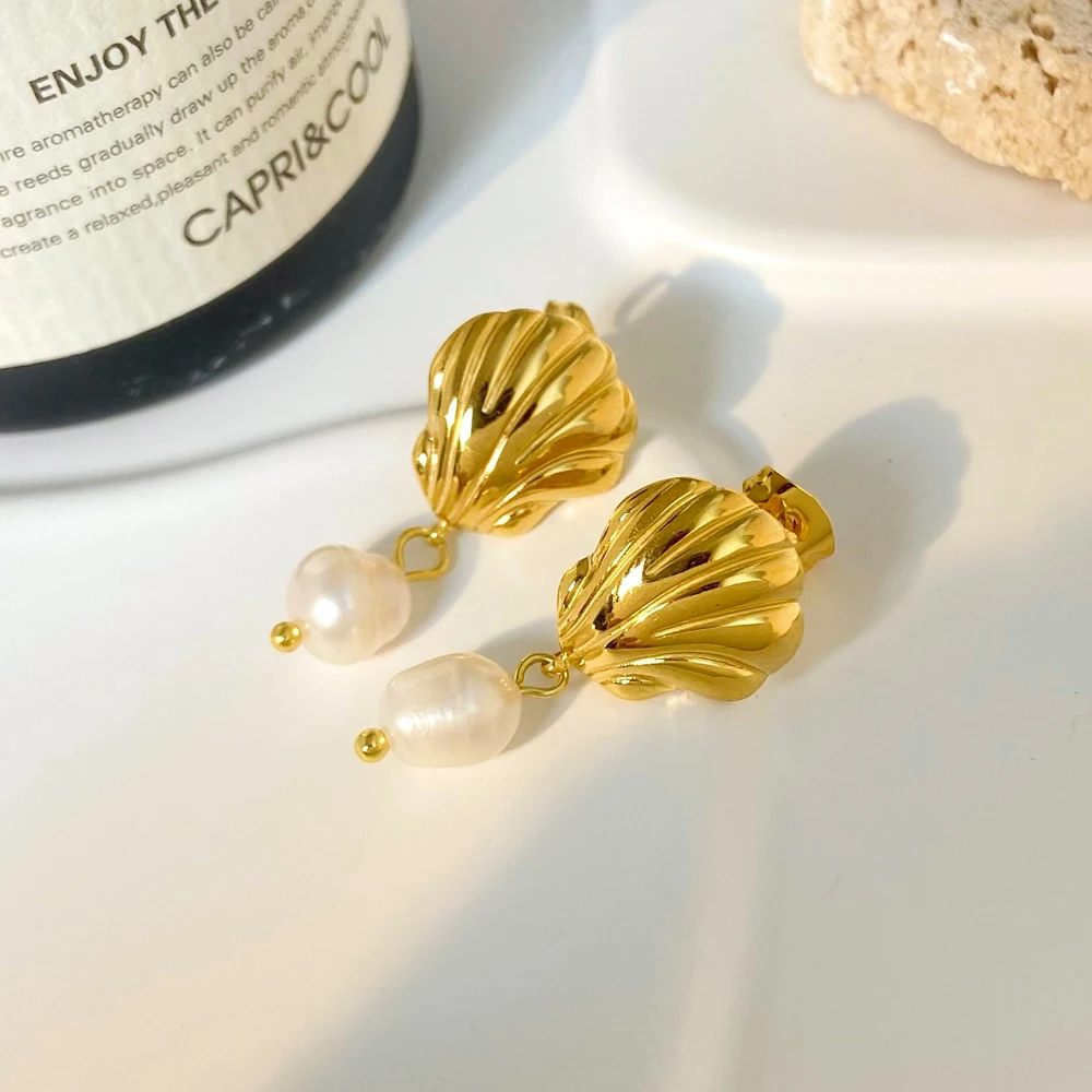 Boucles d'Oreilles Coquillage avec Perle – Élégance Naturelle | Twinolo