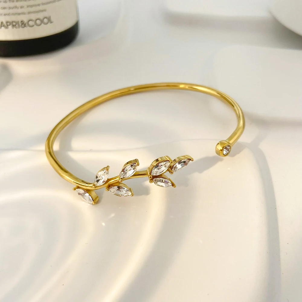 Cuff Armband met Zirkonia Stenen – Luxe & Tijdloos | Twinolo