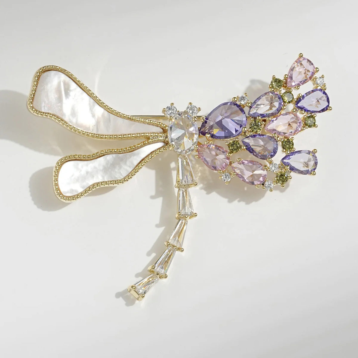 Broche de Luxe avec Coquillage Naturel & Zirconium – Plaqué Or 18K | Twinolo