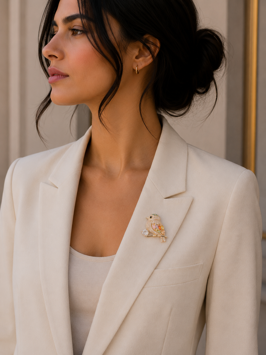 Broche oiseau avec Cristaux – Broche Élégante Colorée | Twinolo