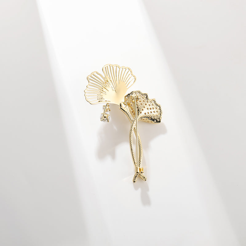 Bloembroche - Elegante Broche met Kristallen | Twinolo