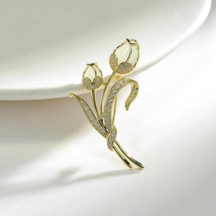 Broche Fleur - Broche Élégante en Cristaux | Twinolo