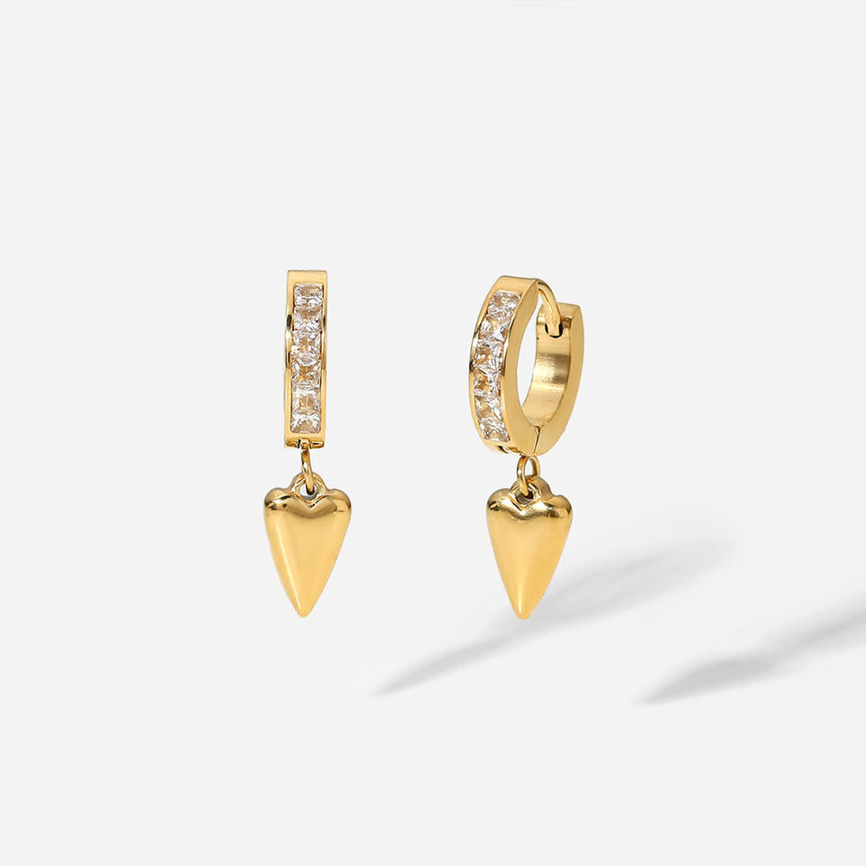 Créoles Dorées avec Pendentif Cœur – Romantiques & Élégantes | Twinolo