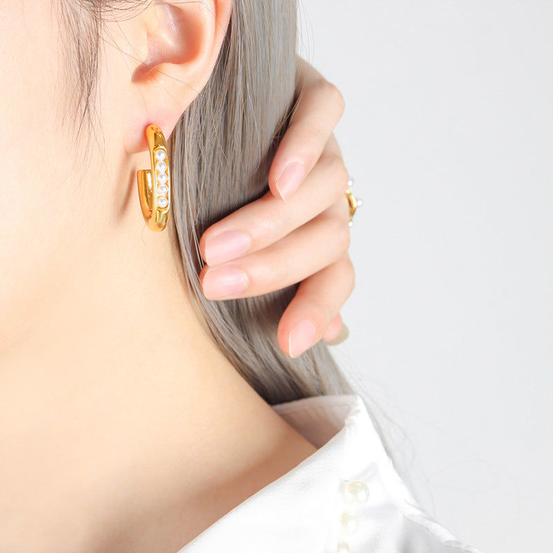 Boucles d'oreilles créoles avec petite perle – Design subtil | Twinolo