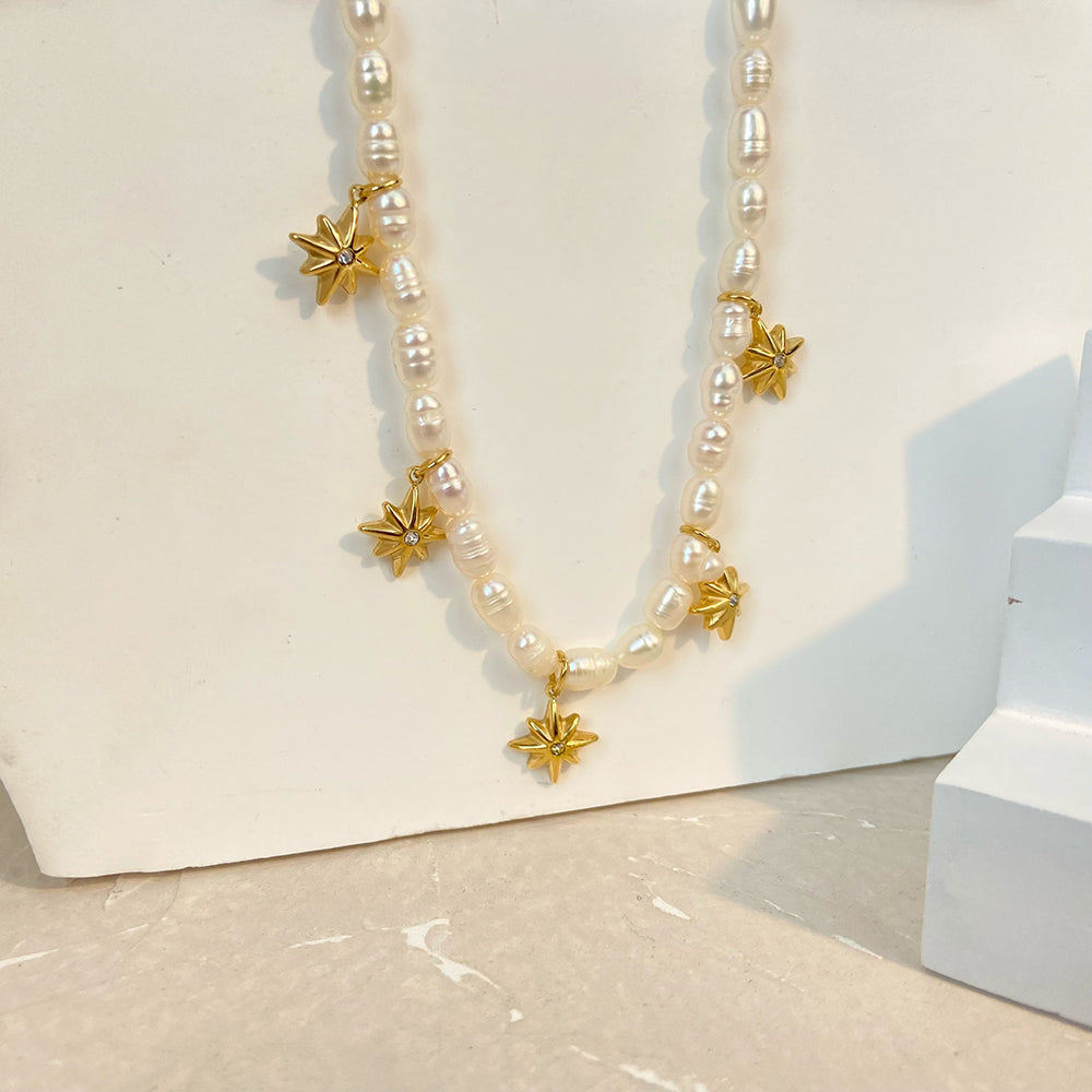 Parelketting met Zoetwaterparels & Sterretjes – Elegant & Speels | Twinolo