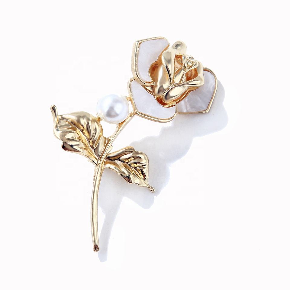 Broche Fleur - Broche Élégante avec Perle | Twinolo