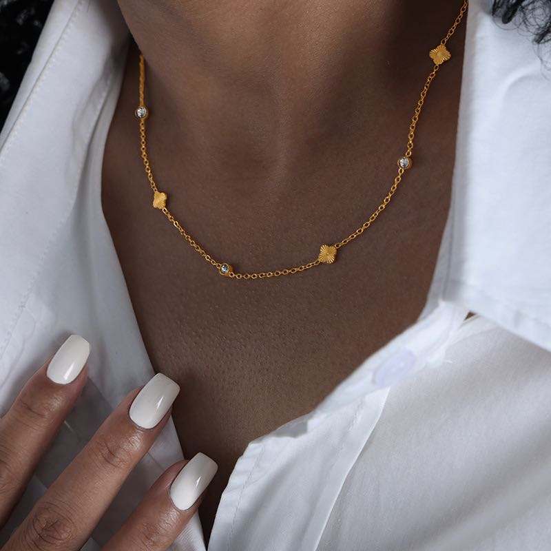 Collier avec pendentif – Élégant et intemporel | Twinolo