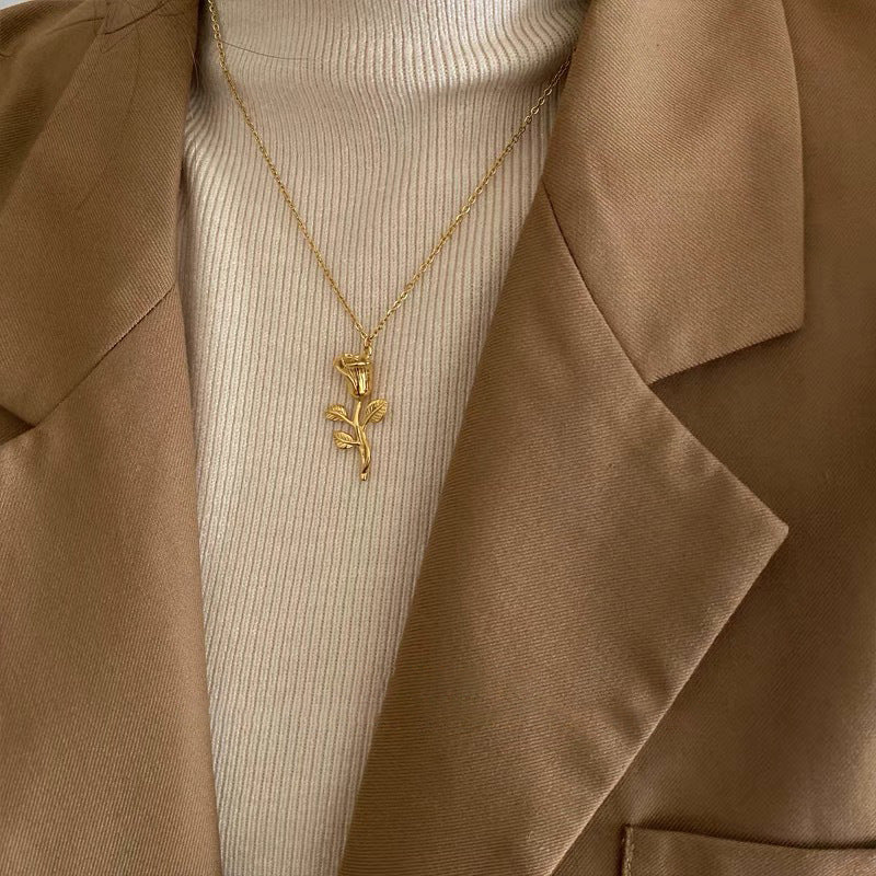 Collier avec pendentif rose – Romantique et élégant | Twinolo