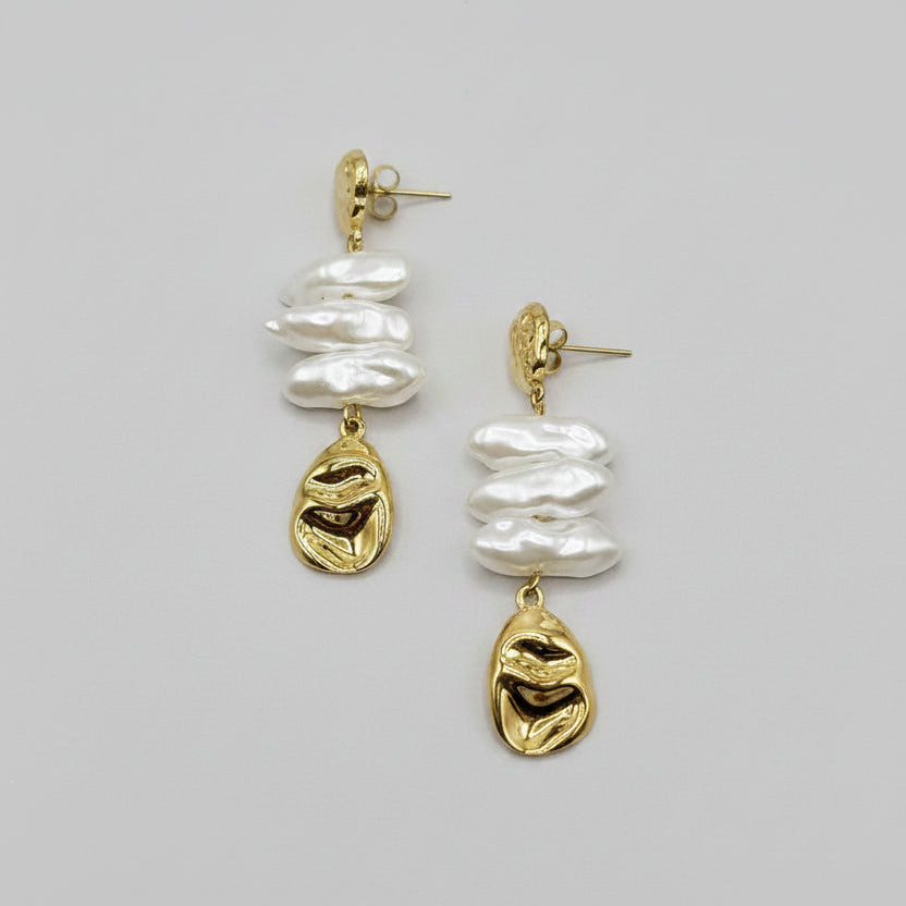 Boucles d'oreilles tendance effet nacre – Doré | Twinolo