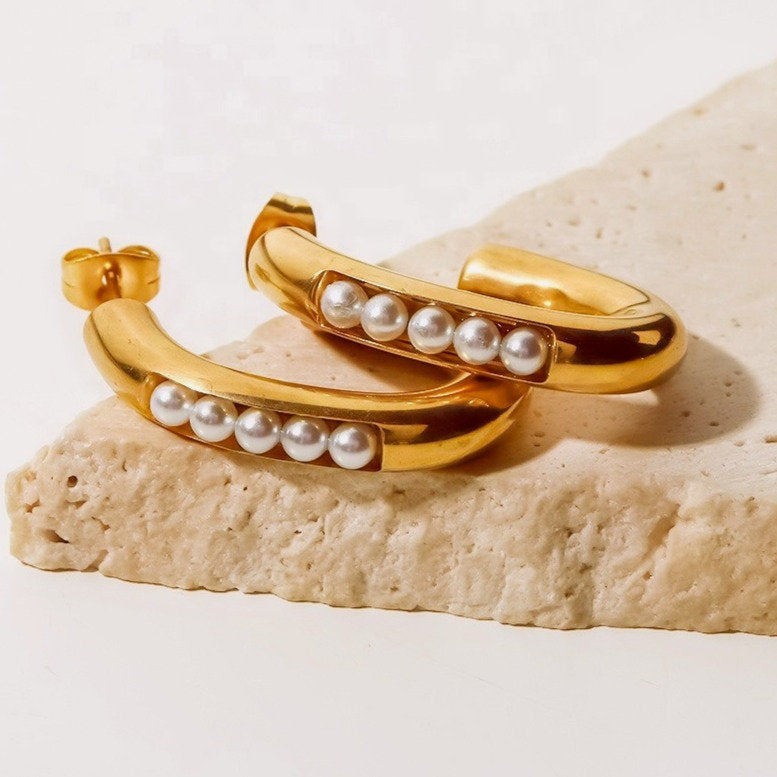 Boucles d'oreilles créoles avec petite perle – Design subtil | Twinolo