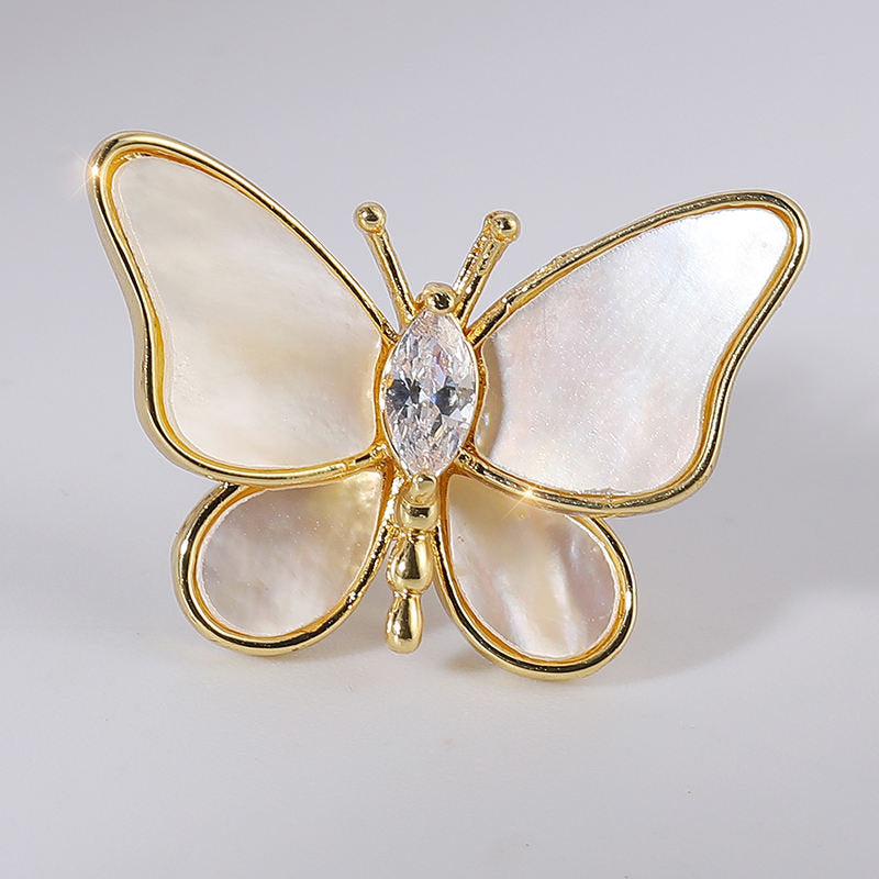 🦋 Broche Papillon - Broche Élégante avec Cristaux | Twinolo