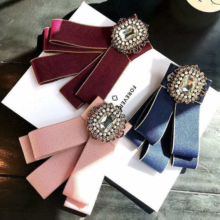 Broche - Élégante broche avec cristaux | Twinolo