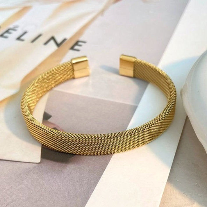 Bracelet manchette ouvert - Minimaliste et élégant | Twinolo