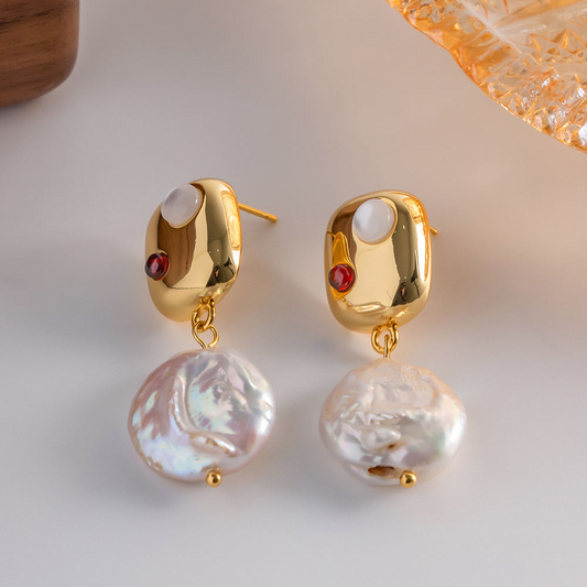 Oorhangers met Witte Zoetwaterparel – Pure Elegantie | Twinolo