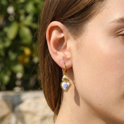 Gold-Colored Earrings with Heart Pendant | TWINOLO
