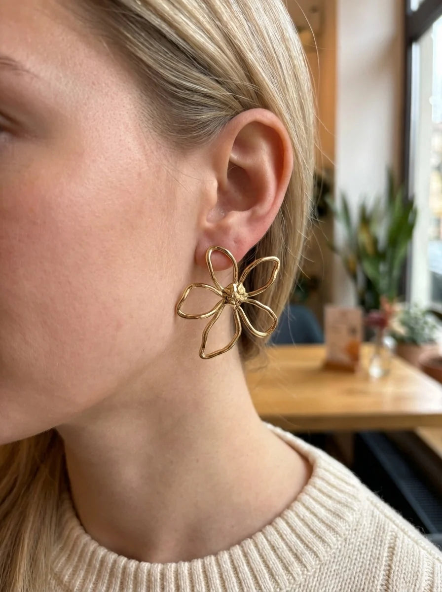 Gold-coloured Statement Flower Earrings | TWINOLO