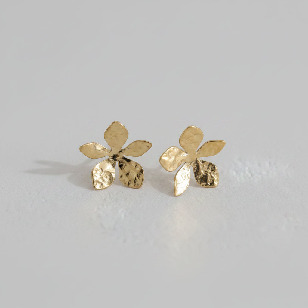 Gold-colored Flower Earrings with Organic Shape | TWINOLO