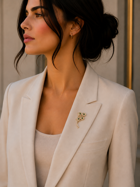Flower Brooch - Elegant Brooch with Crystals | Twinolo 