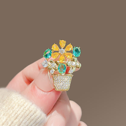 🌼 Bloemenpot Broche met Kleurrijke Kristallen – Goudkleurige Dames Broche | Twinolo