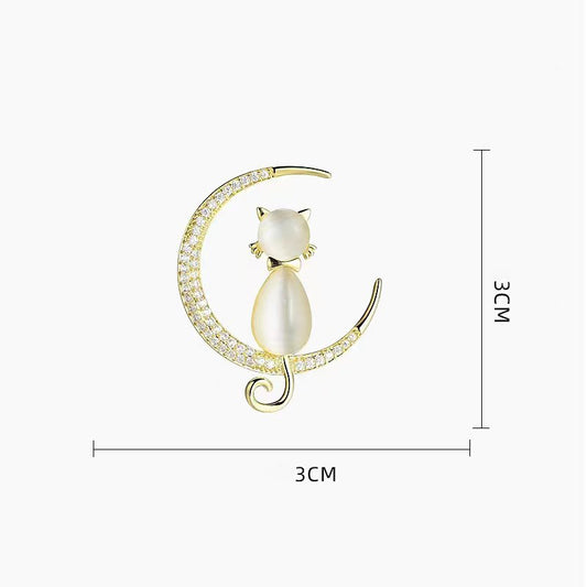 🌙 Gouden Kat Broche met Kristallen  | Twinolo
