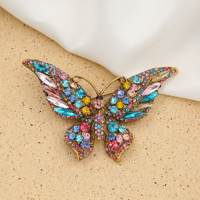 🦋 Butterfly Brooch - Elegant Brooch with Crystals | Twinolo