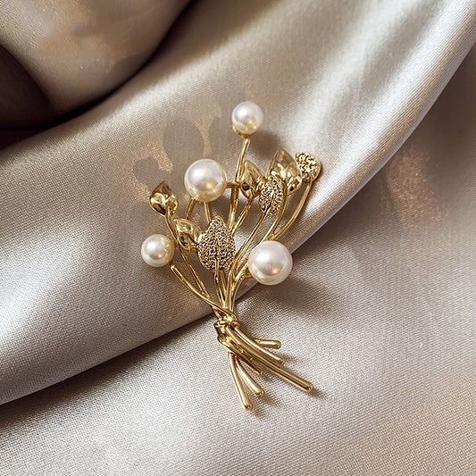 Gouden Bloemen Broche met Parels | Twinolo